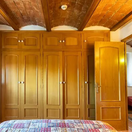Casa Rural Mas Dels Frares Holiday home Tarragona