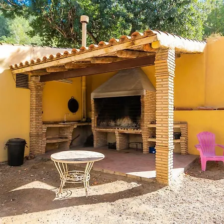 Casa Rural Mas Dels Frares Holiday home Tarragona